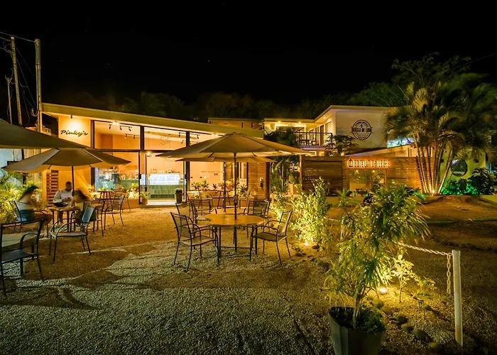 Hostel La Botella De Leche Tamarindo
